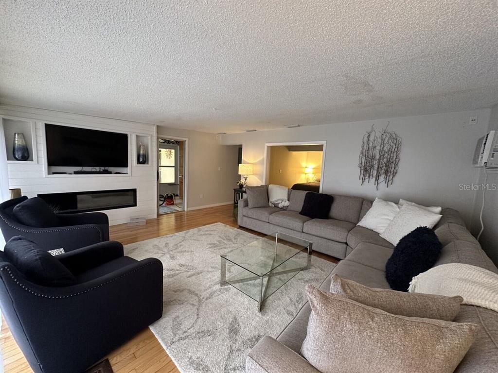 5955 MIDNIGHT PASS ROAD UNIT 2