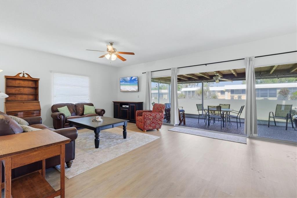 5887 TIDEWOOD AVENUE UNIT 2