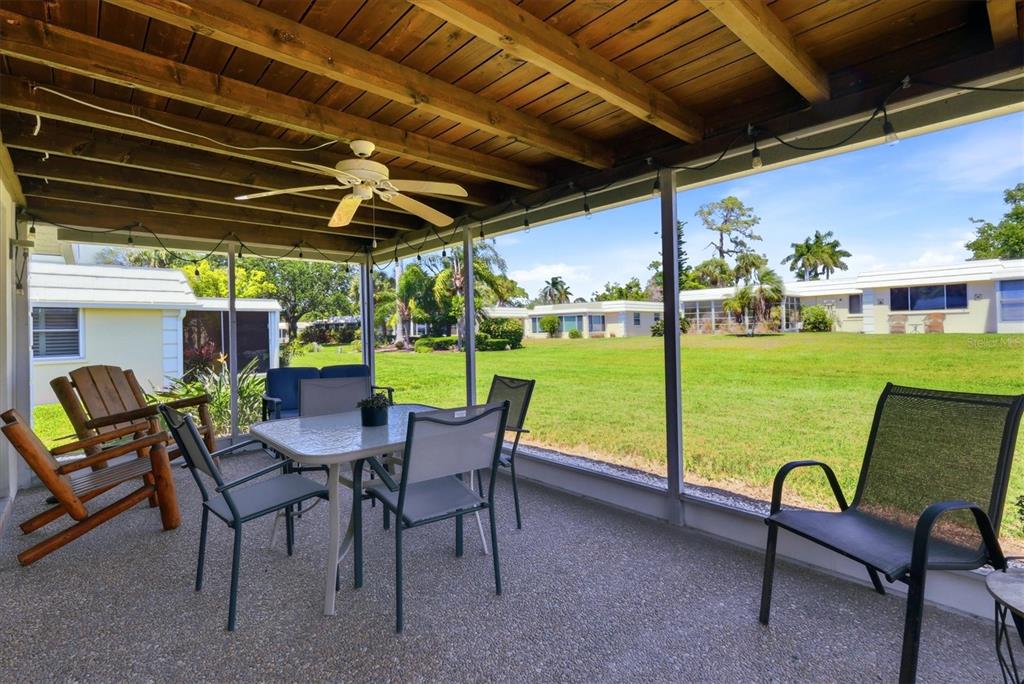 5887 TIDEWOOD AVENUE UNIT 2