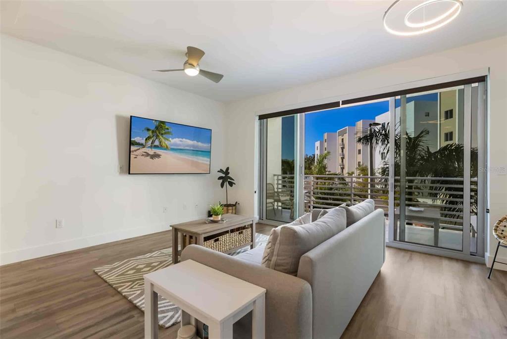 1703 N TAMIAMI TRAIL UNIT 210