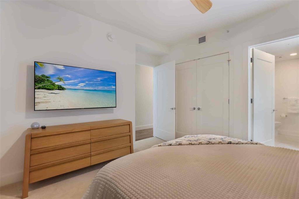 1703 N TAMIAMI TRAIL UNIT 210