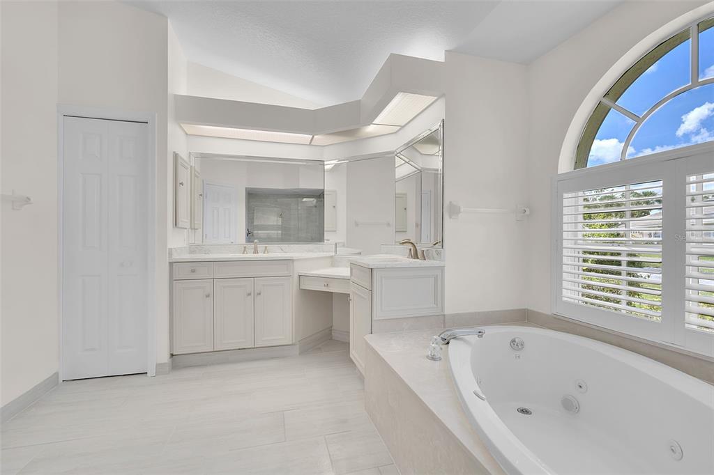 2102 TEQUESTA TRAIL