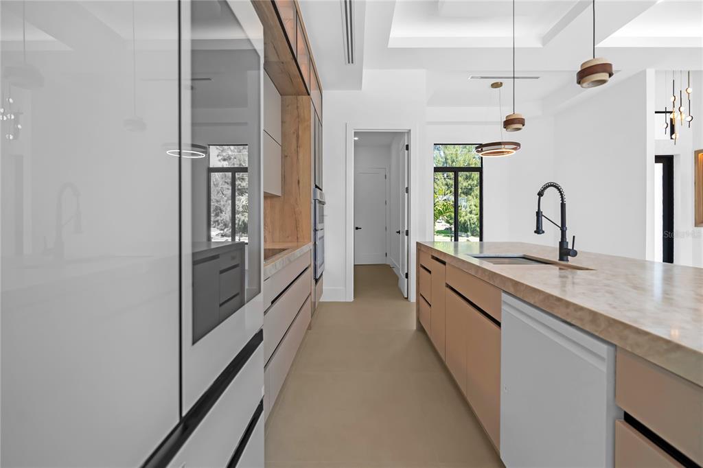 129 SW 34TH AVENUE gallery image #24