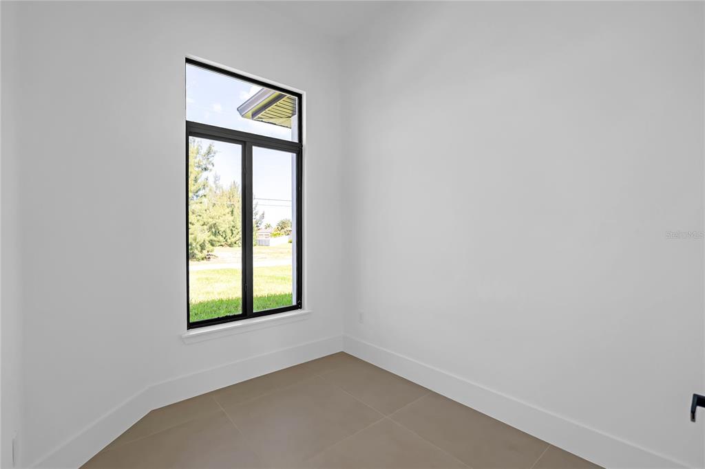129 SW 34TH AVENUE gallery image #27