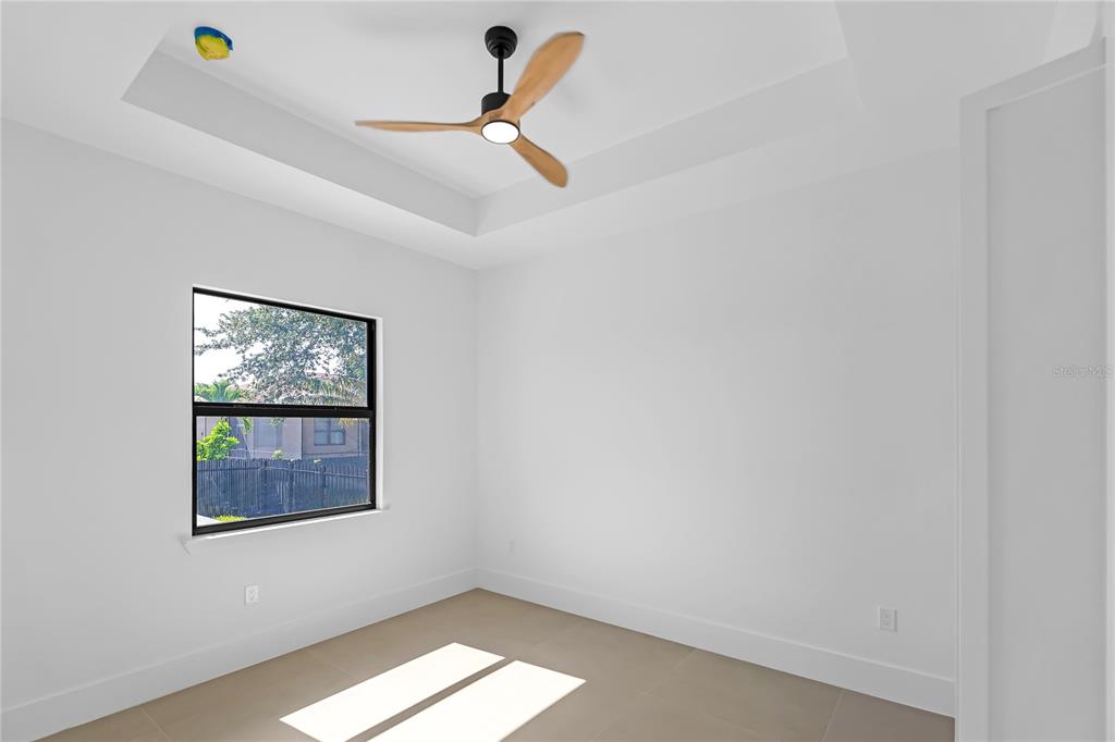 129 SW 34TH AVENUE gallery image #37