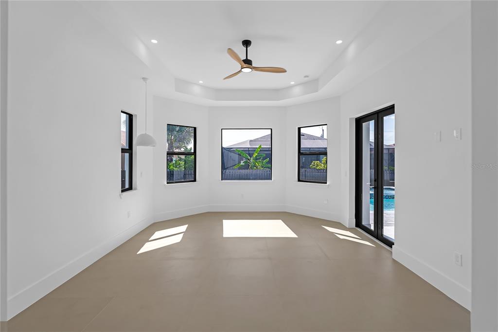 129 SW 34TH AVENUE gallery image #43