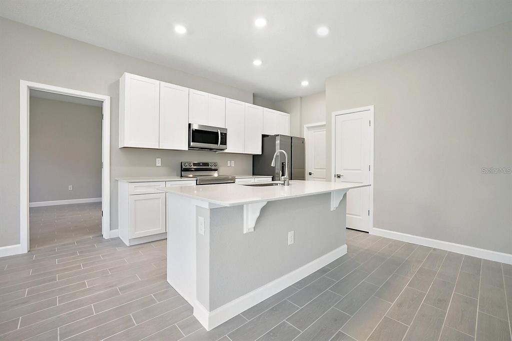 1917 NW 30TH TERRACE gallery image #5