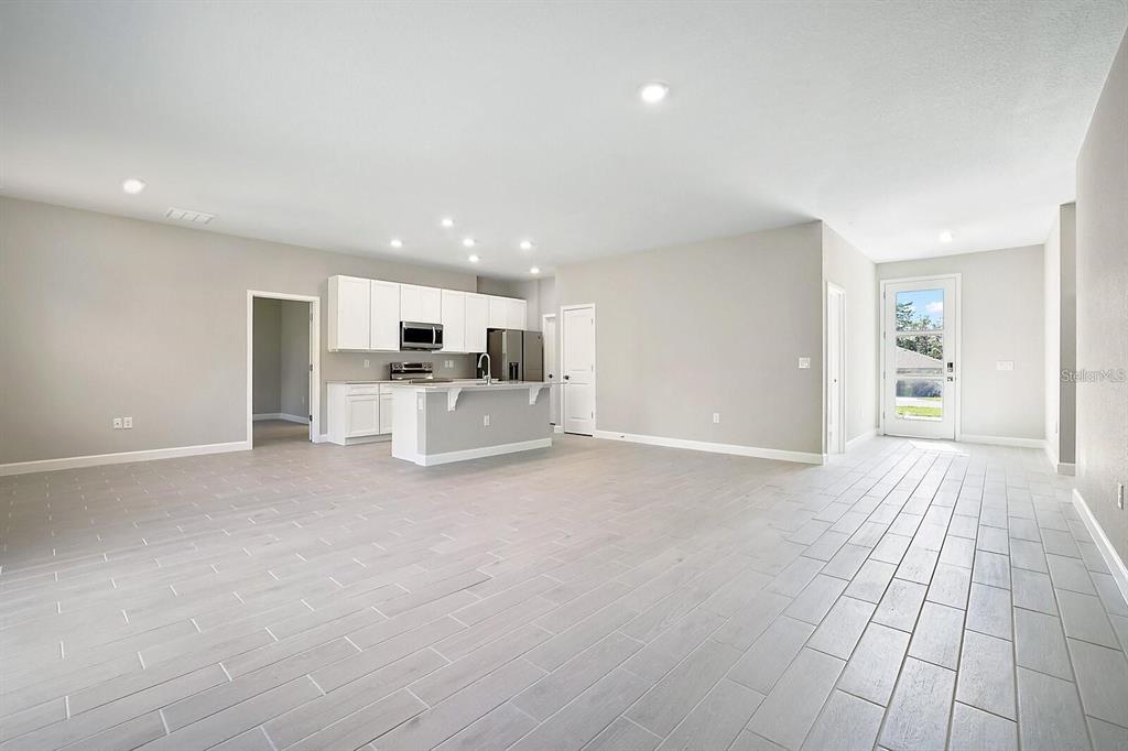 1917 NW 30TH TERRACE gallery image #6