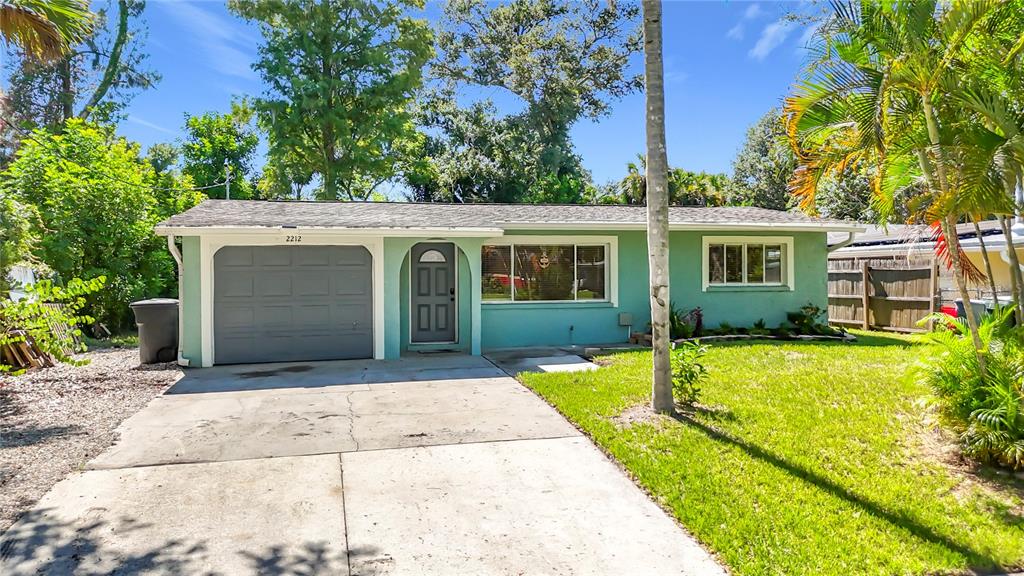 2212 VINSON AVENUE