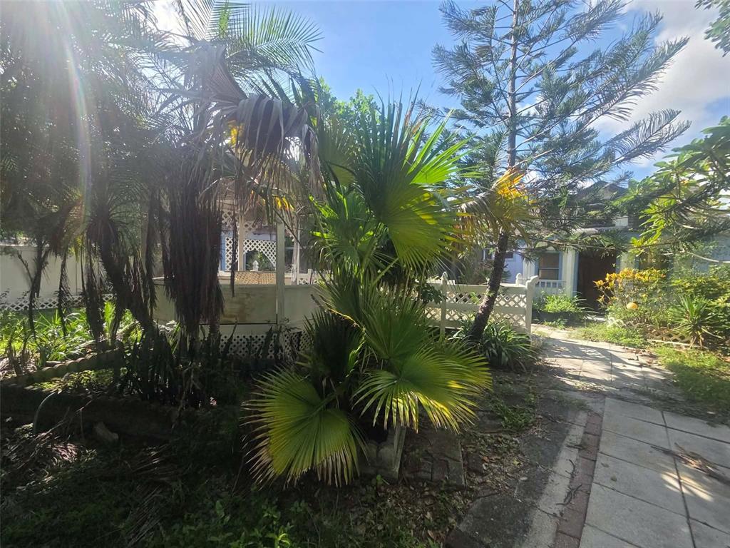 4551 WEBBER STREET