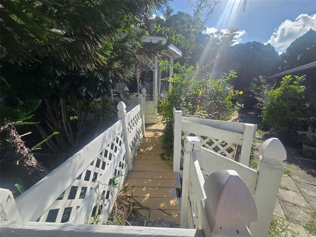4551 WEBBER STREET