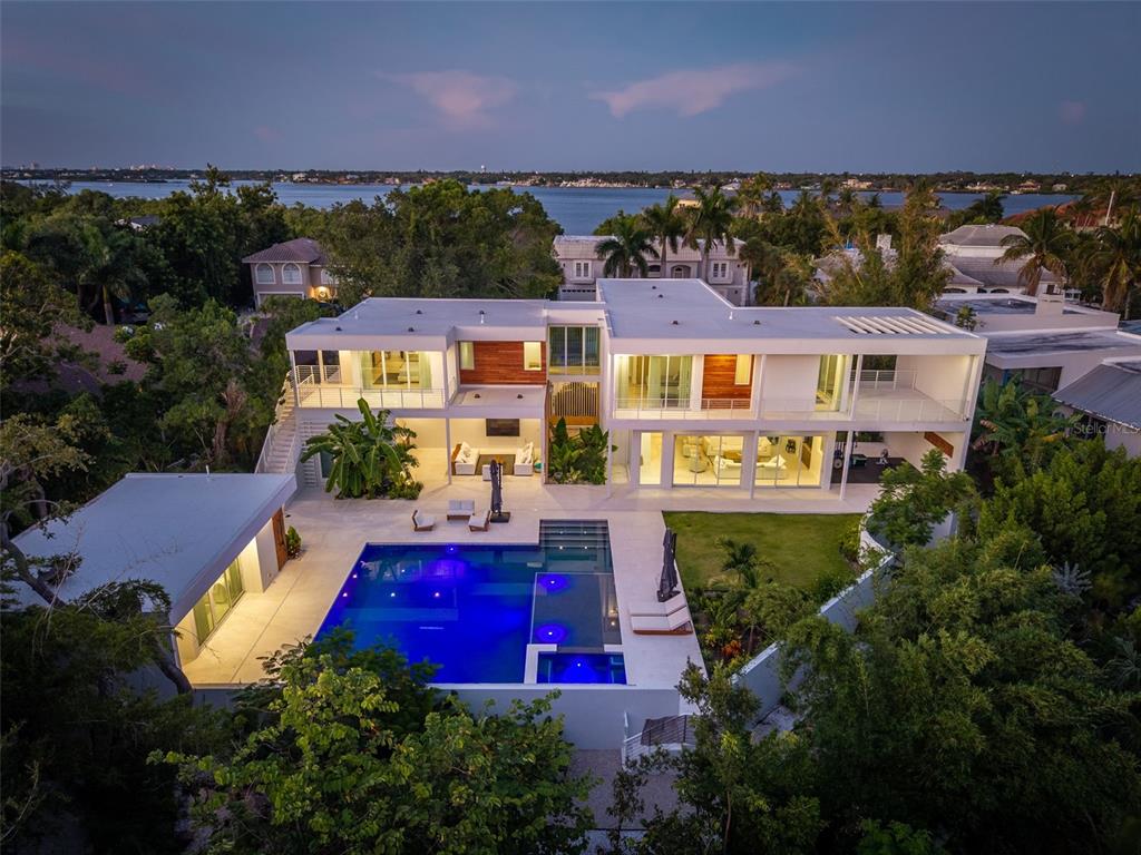 1355 ROBERTS BAY LANE