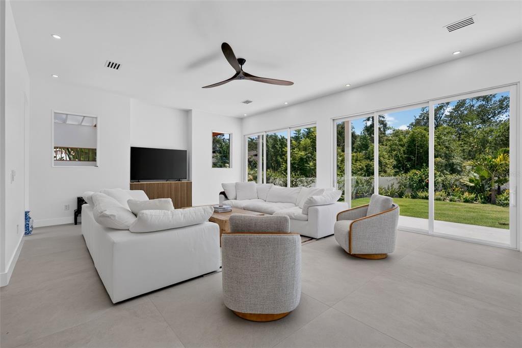 1355 ROBERTS BAY LANE