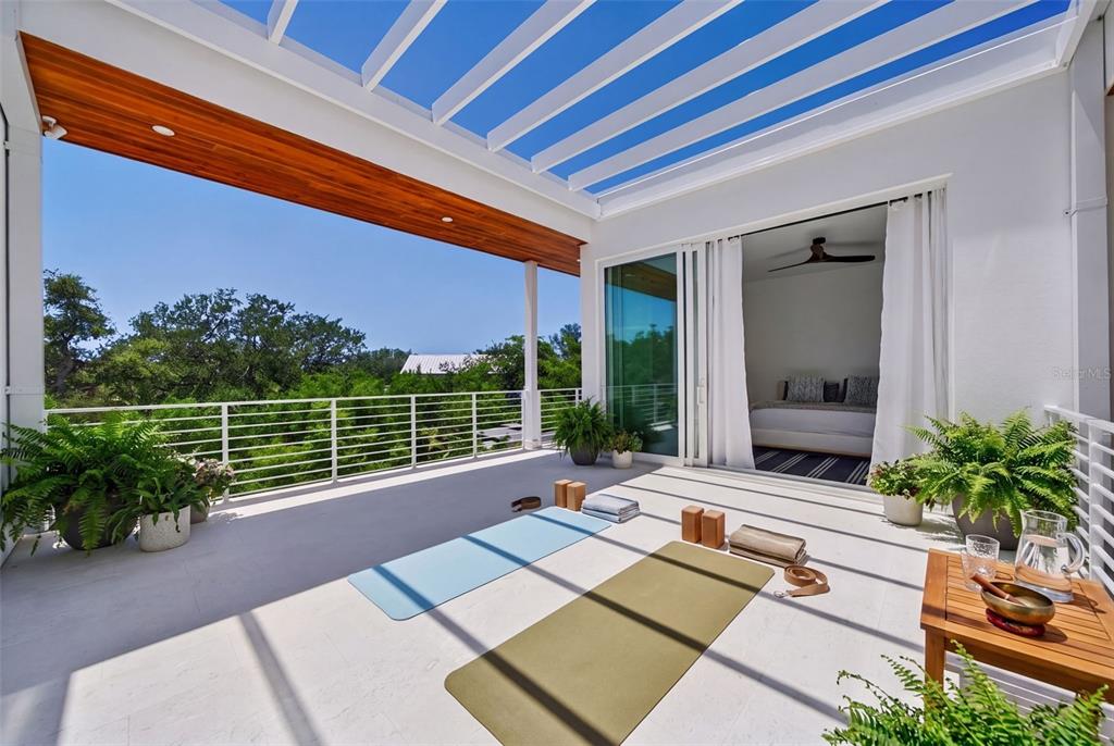 1355 ROBERTS BAY LANE