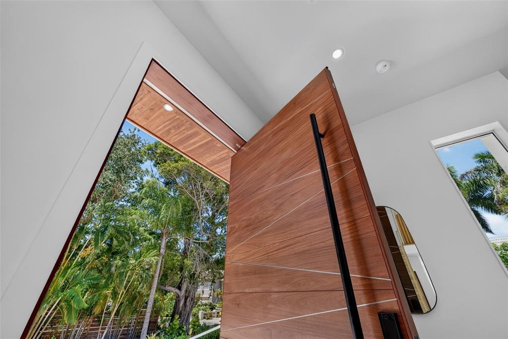 1355 ROBERTS BAY LANE