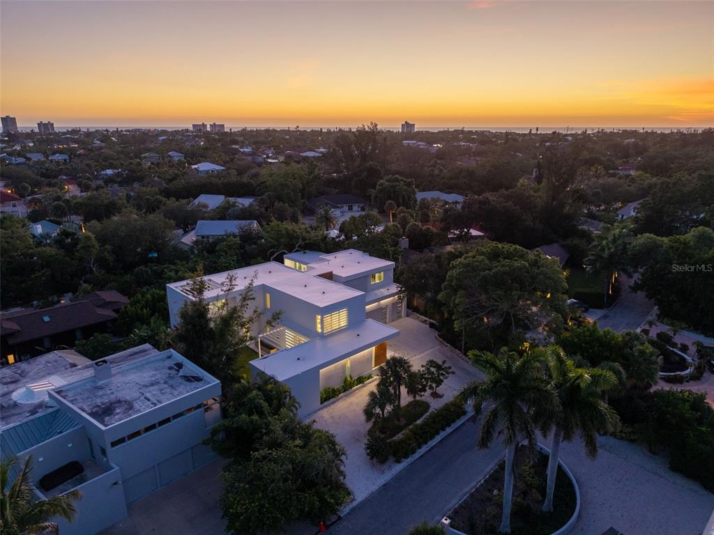 1355 ROBERTS BAY LANE
