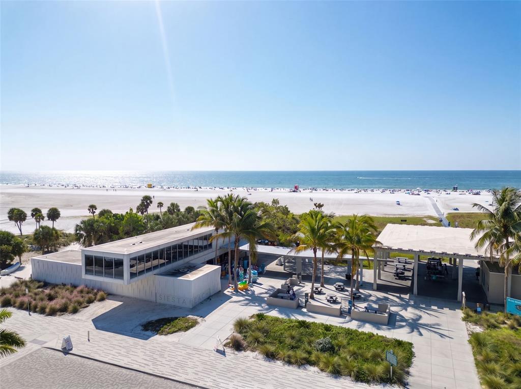 1355 ROBERTS BAY LANE