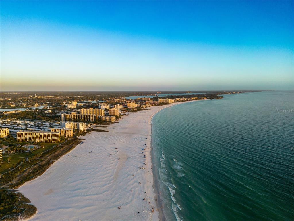1355 ROBERTS BAY LANE