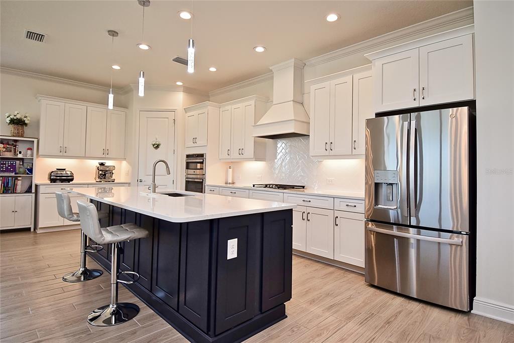 437 ALBERATA WAY