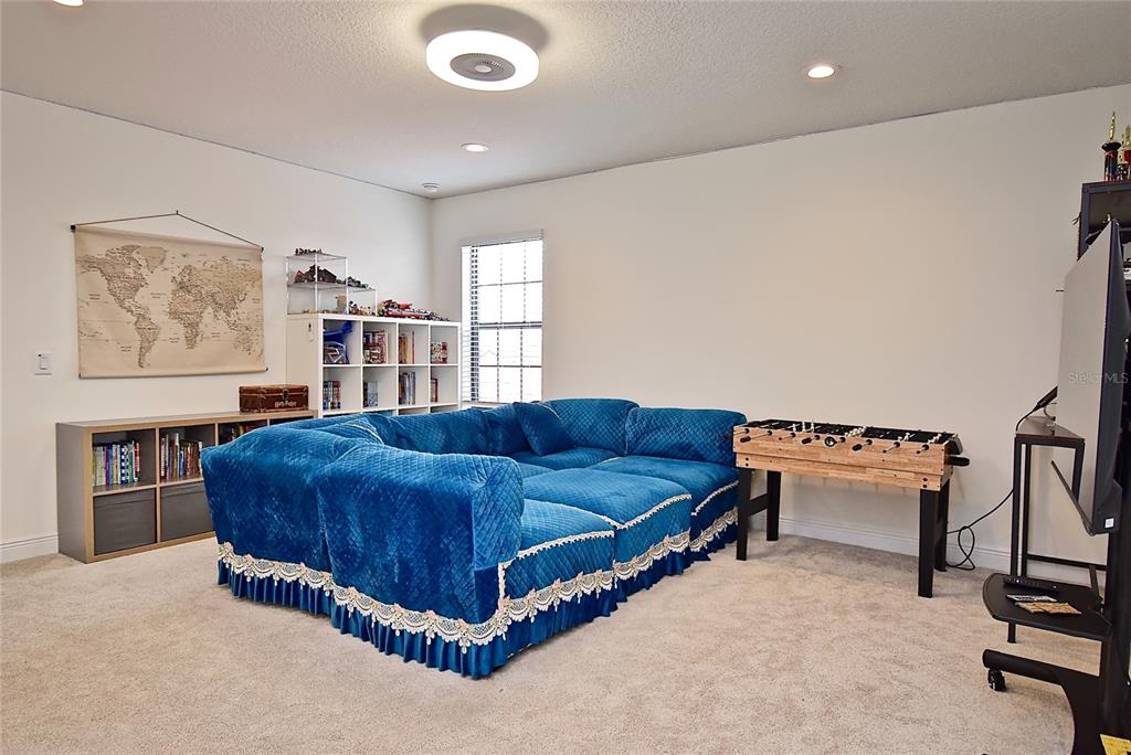 437 ALBERATA WAY