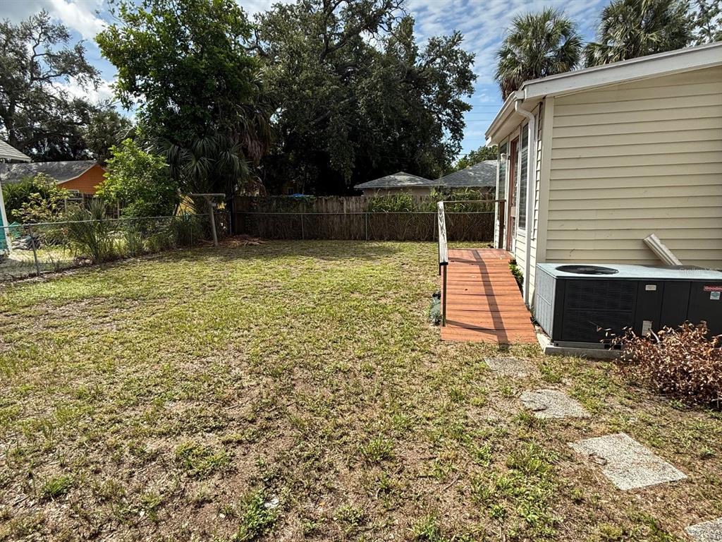 614 N OSPREY AVENUE