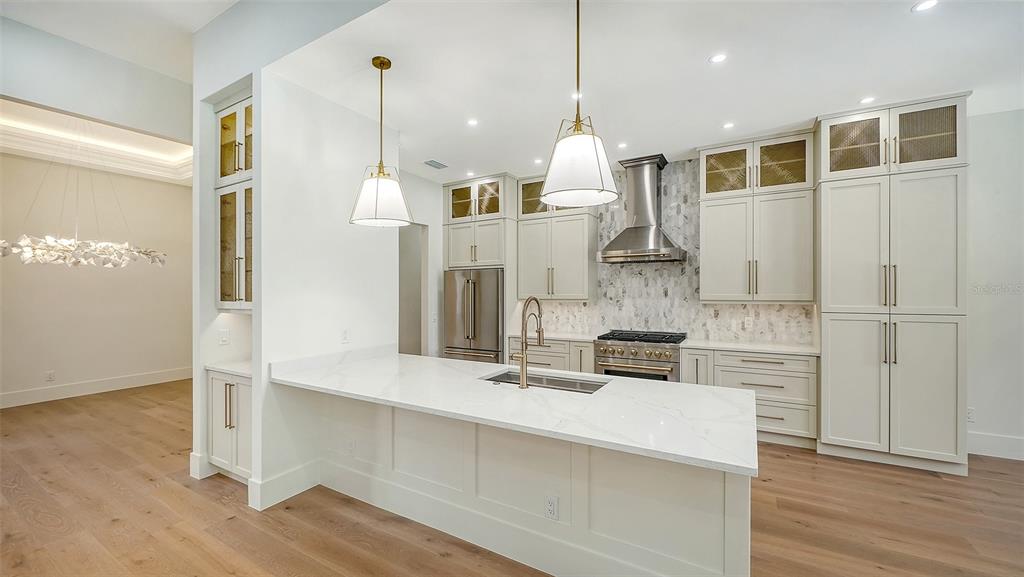 2729 HARVEST DRIVE