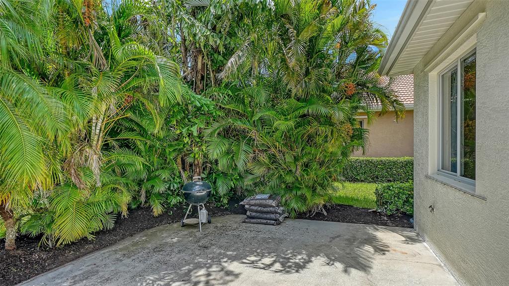 2729 HARVEST DRIVE