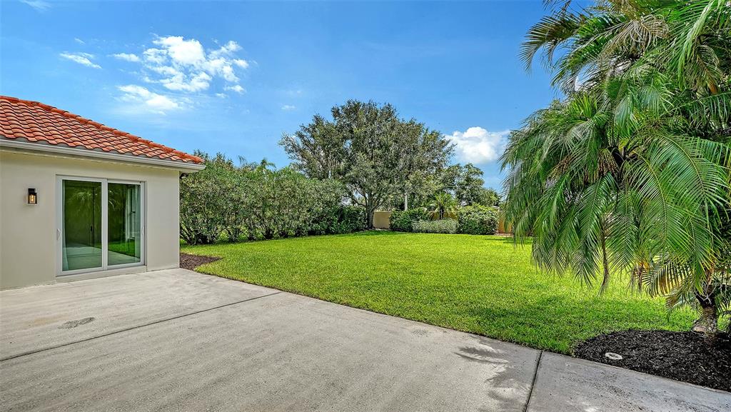 2729 HARVEST DRIVE