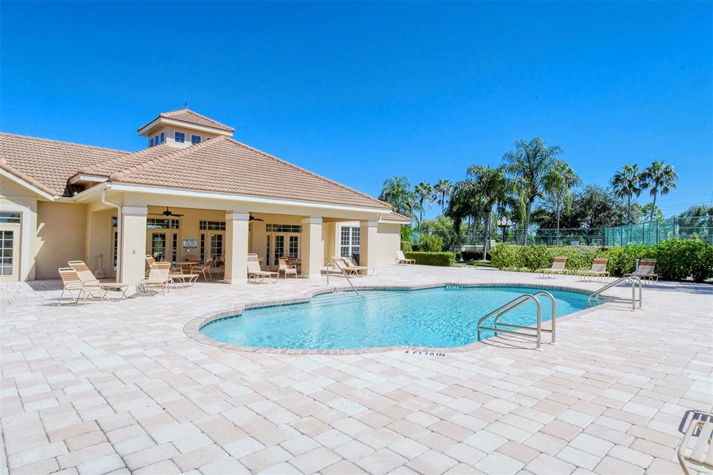 2729 HARVEST DRIVE
