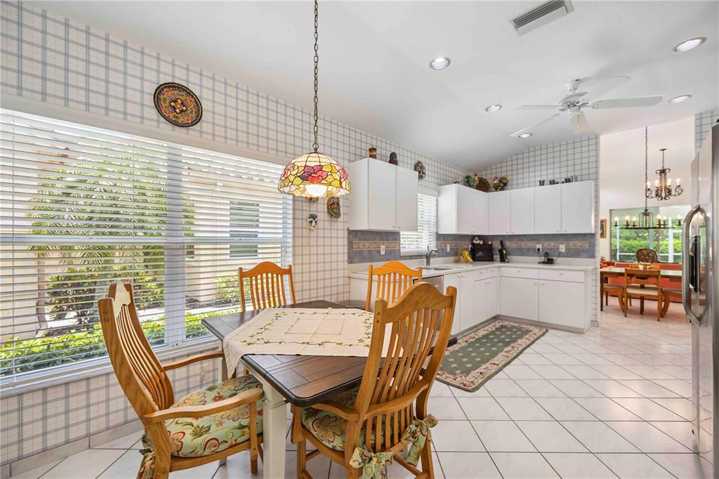 3852 AMAPOLA LANE