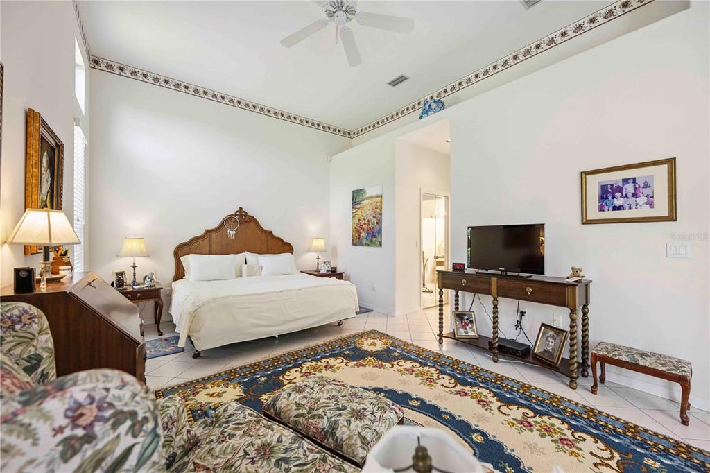 3852 AMAPOLA LANE