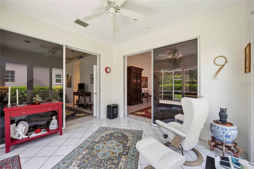 3852 AMAPOLA LANE