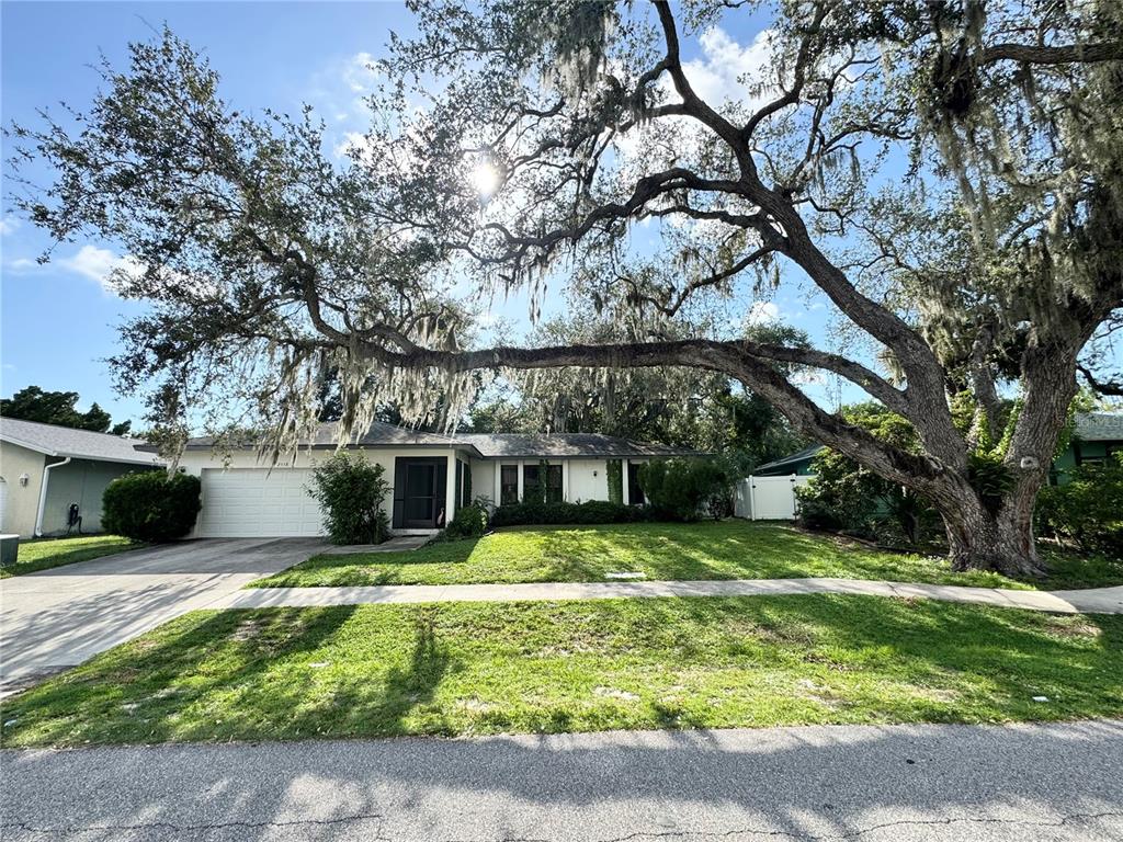 2558 WOOD OAK DRIVE