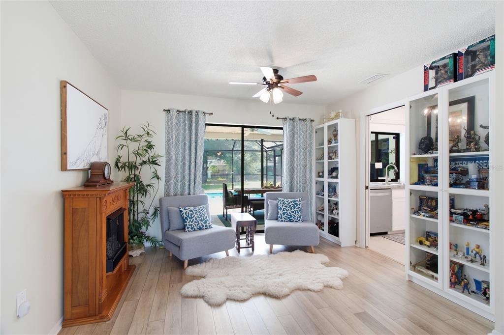 432 S SHORE DRIVE