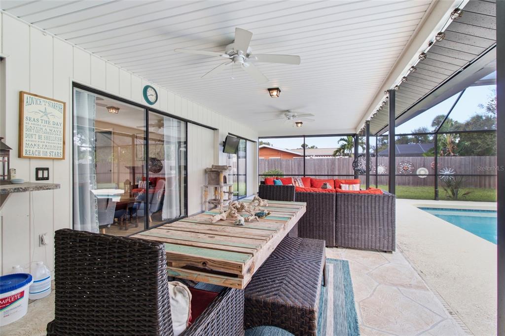 432 S SHORE DRIVE