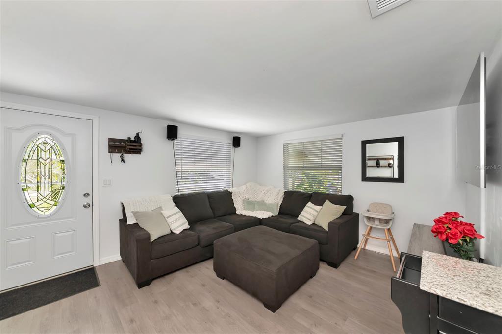 2951 EDGEWOOD LANE
