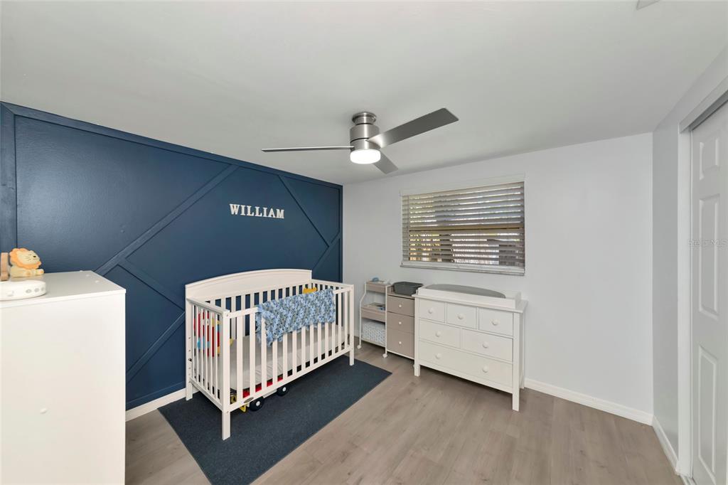 2951 EDGEWOOD LANE