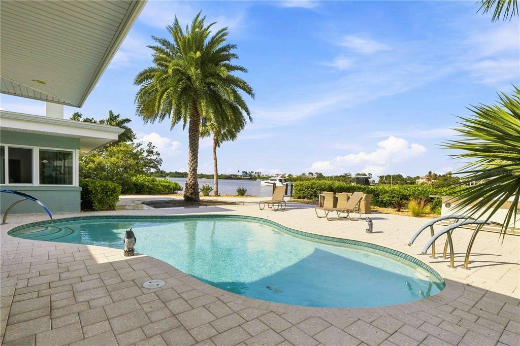 3780 CUTLASS BAYOU ROAD