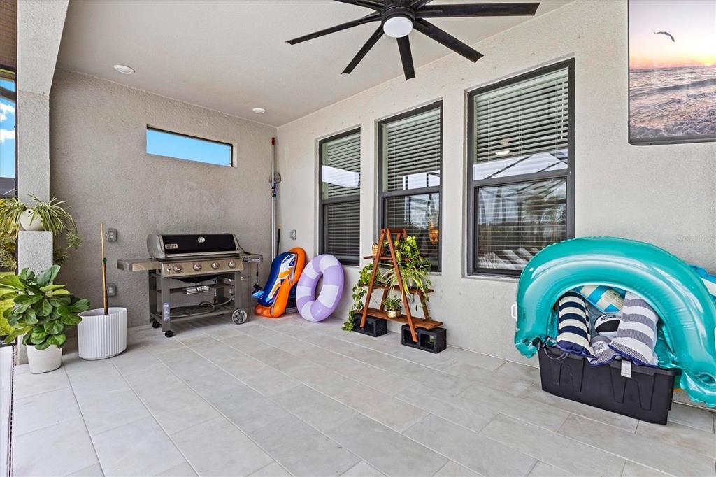 9297 TEQUILA SUNRISE DRIVE