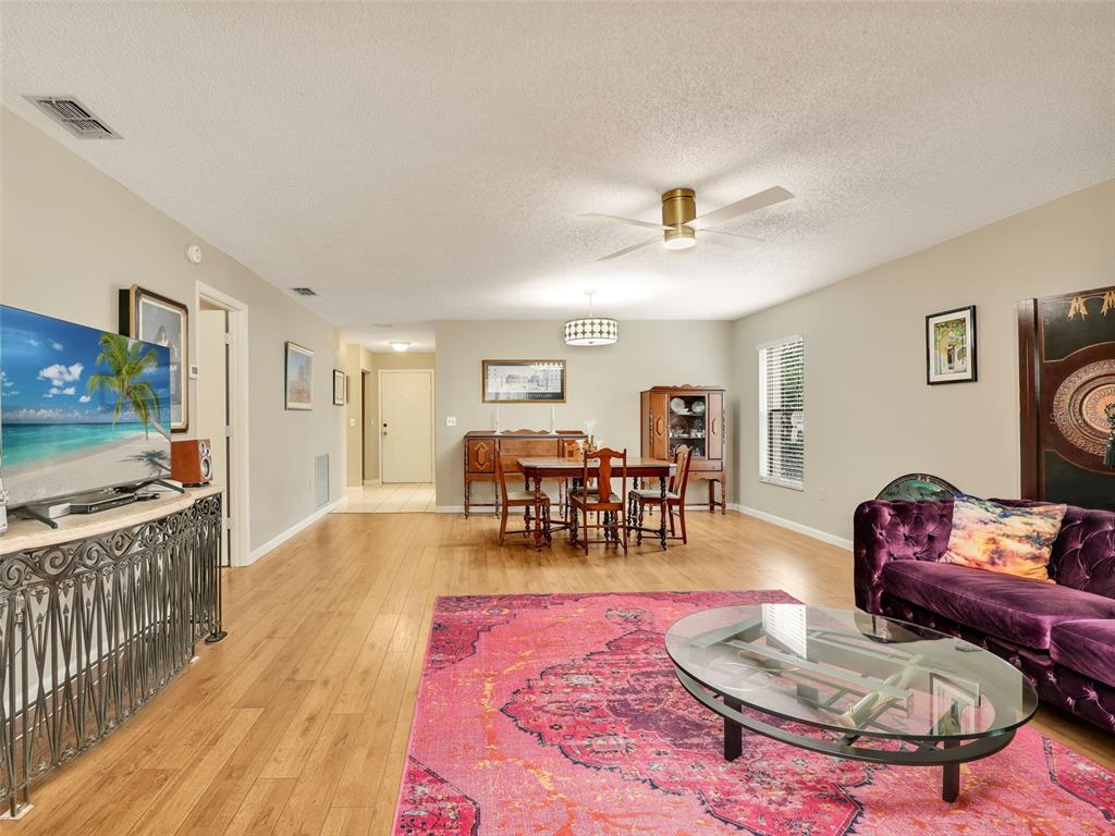 623 OAK HILL CIRCLE UNIT 28
