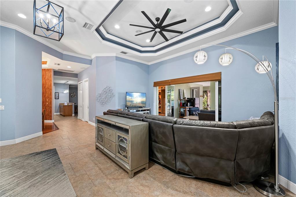 29505 JONES LOOP ROAD gallery image #16