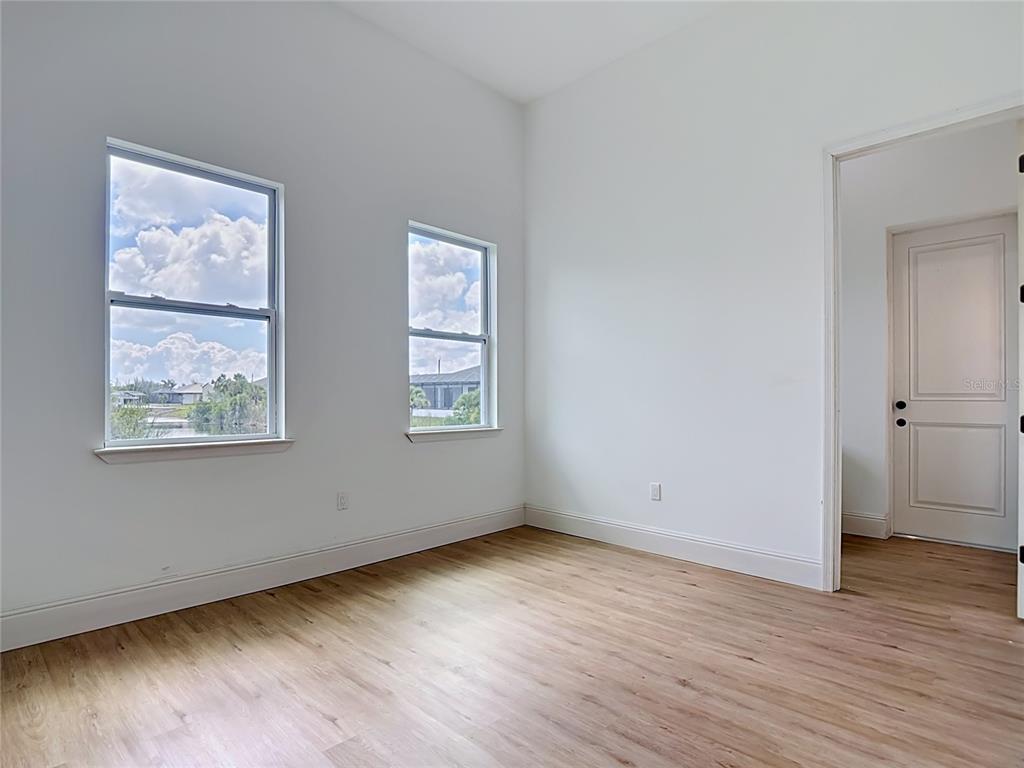 10262 KINGSVILLE DRIVE gallery image #20