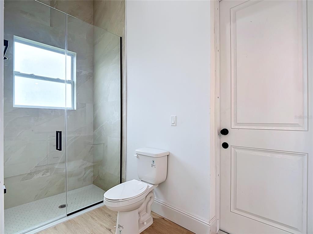 10262 KINGSVILLE DRIVE gallery image #21