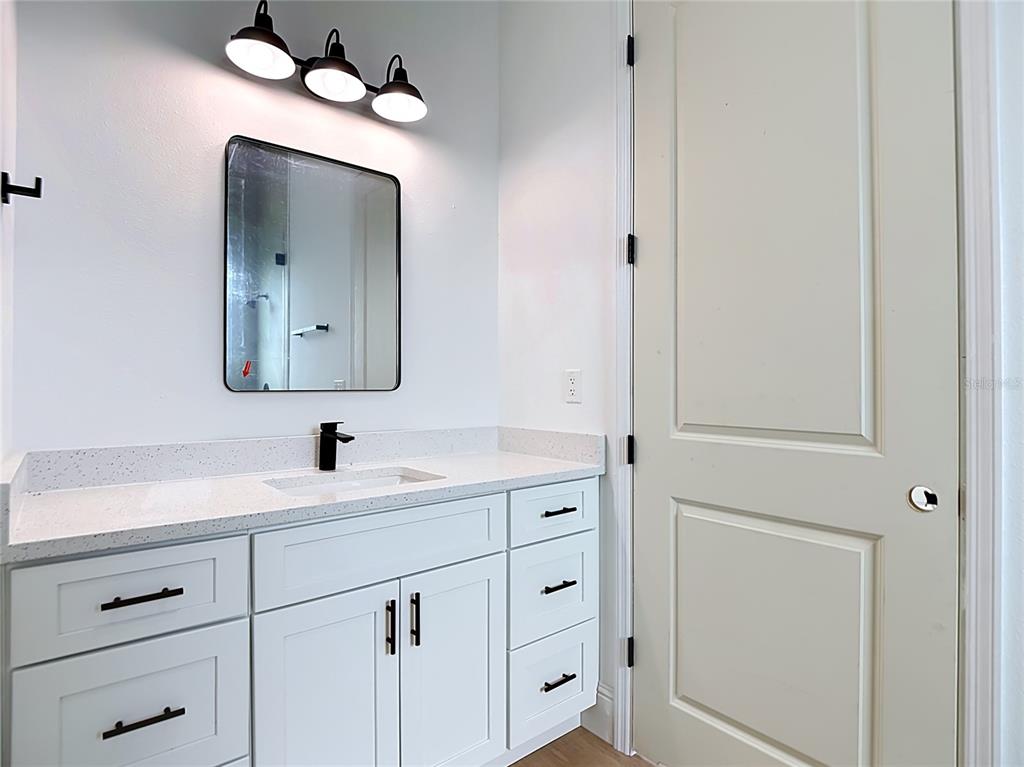 10262 KINGSVILLE DRIVE gallery image #22