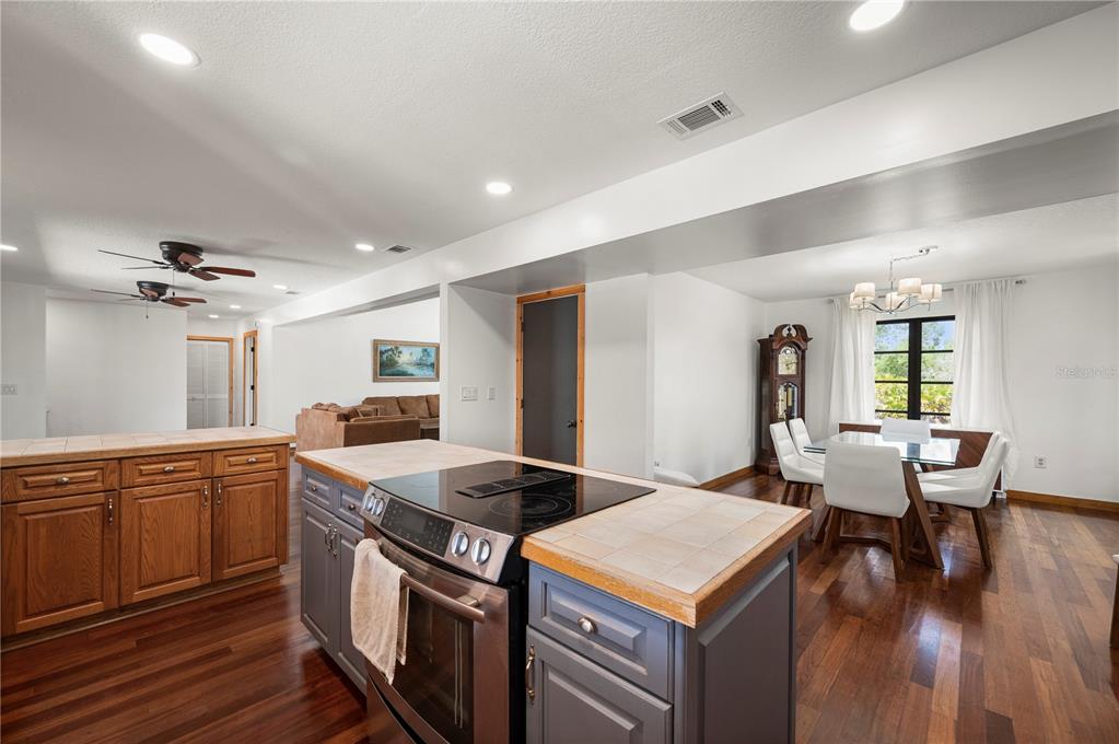 5674 BLACKJACK COURT S gallery image #10