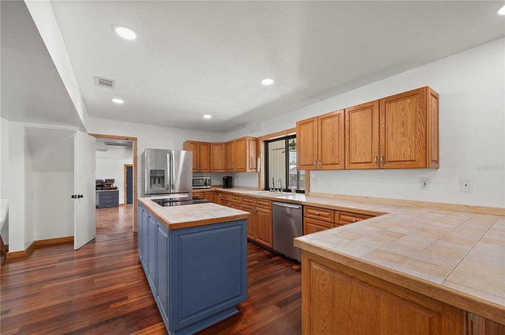 5674 BLACKJACK COURT S gallery image #8