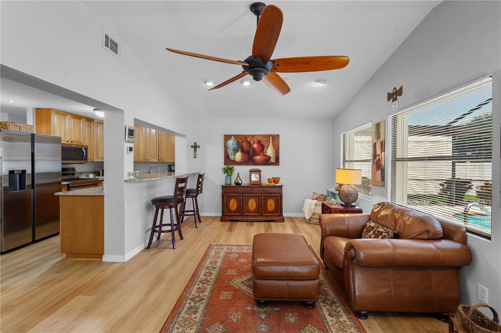 4029 COUNTRY CLUB BOULEVARD gallery image #10