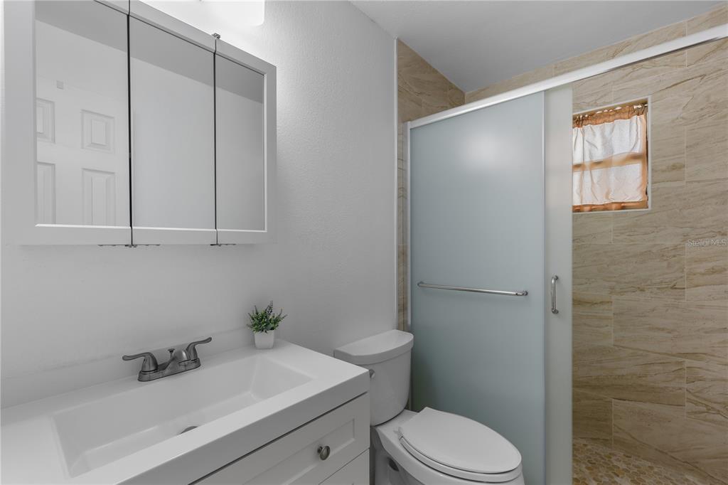 4029 COUNTRY CLUB BOULEVARD gallery image #26