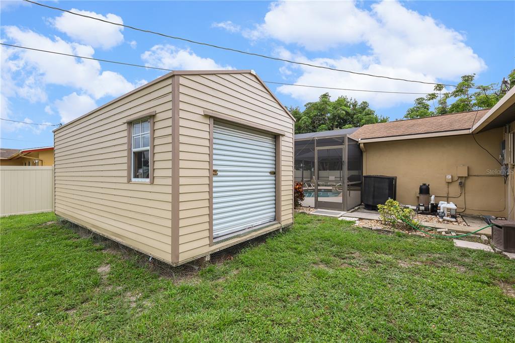 4029 COUNTRY CLUB BOULEVARD gallery image #40