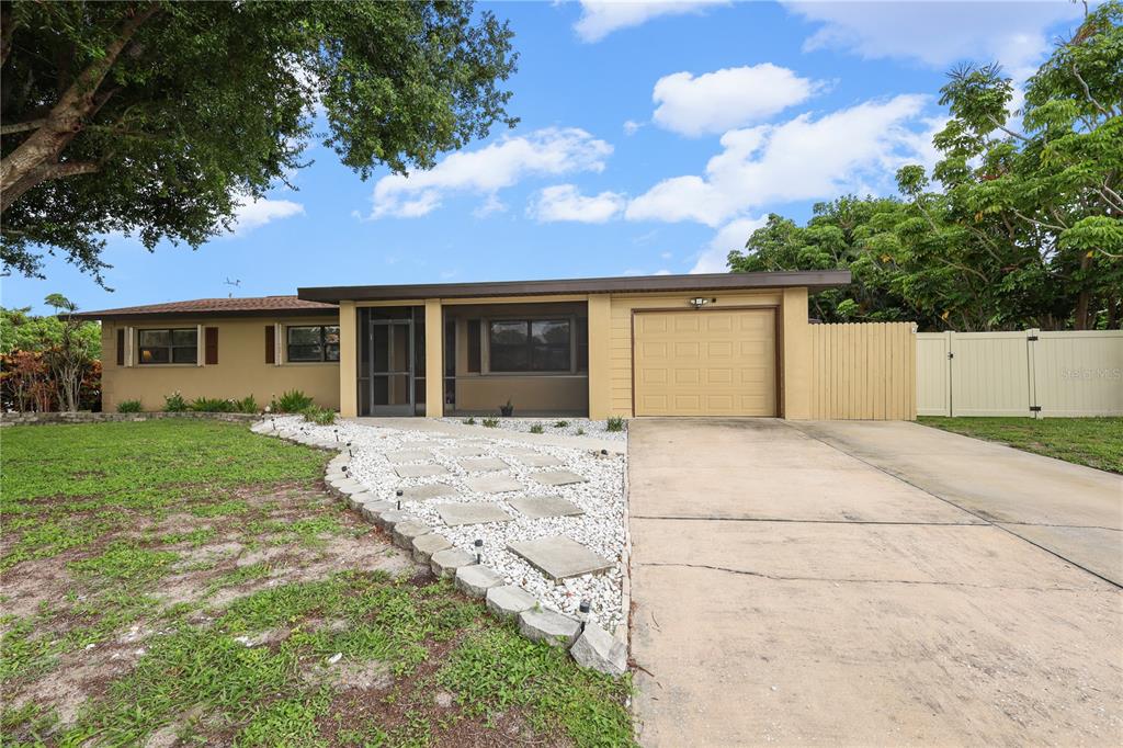 4029 COUNTRY CLUB BOULEVARD gallery image #46